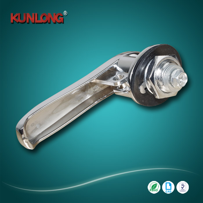 SK1-108L 背面