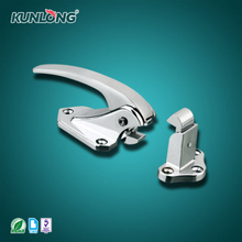 SK1-60010 KUNLONG Manija Pestillo